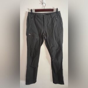 REI EUC gray athletic pants with zippered leg slits Size 10 petite